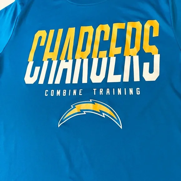 NFL New Era Team Apparel light Blue, yellow & white short sleeve t-shirt. SIZE S - Picture 4 of 10